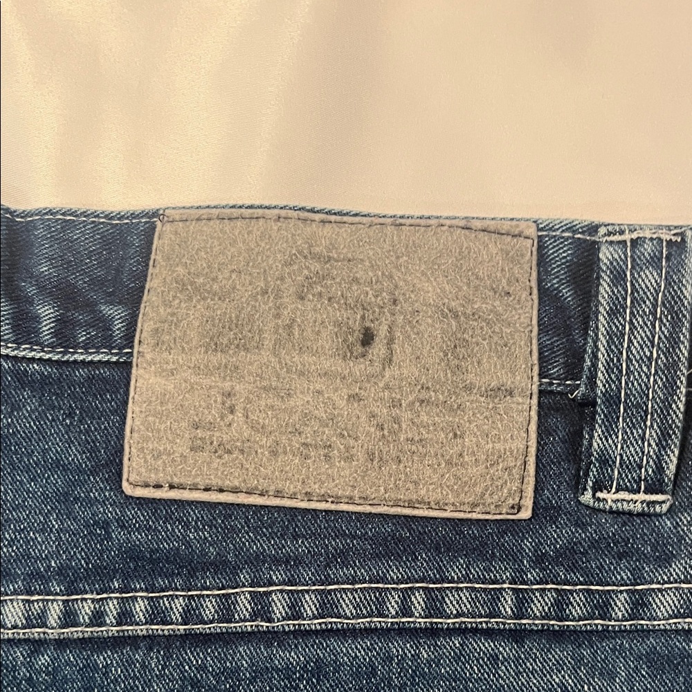 FUBU Dark Blue Relaxed Men's Jeans - Picture 5 of 7